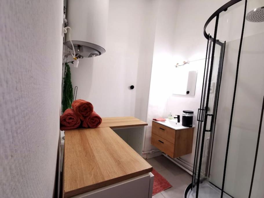 Centre Ville Montpellier - Appartement Au Coeur De L'Ecusson Exterior photo